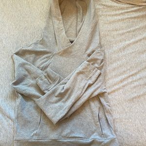 grey lululemon cropped hoodie perfect condition